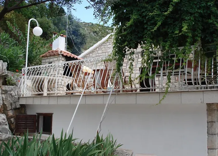 Prázdninový dům Seaside Family Friendly House With A Swimming Pool Cove Pribinja, Hvar - 15324 *