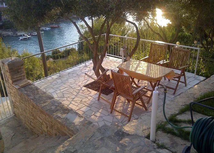 Seaside Family Friendly House With A Swimming Pool Cove Pribinja, Hvar - 15324 Hvar Town
