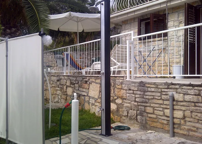 Seaside Family Friendly House With A Swimming Pool Cove Pribinja, Hvar - 15324 * Hvar Town