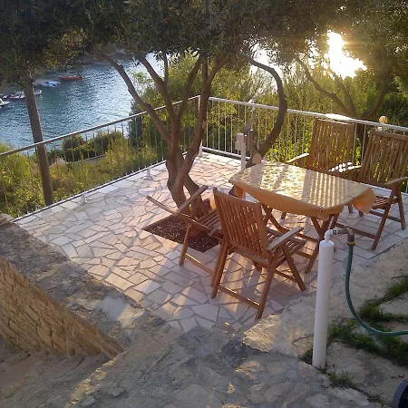 Seaside House With A Swimming Pool Cove Pribinja, Hvar - 15324 هفار