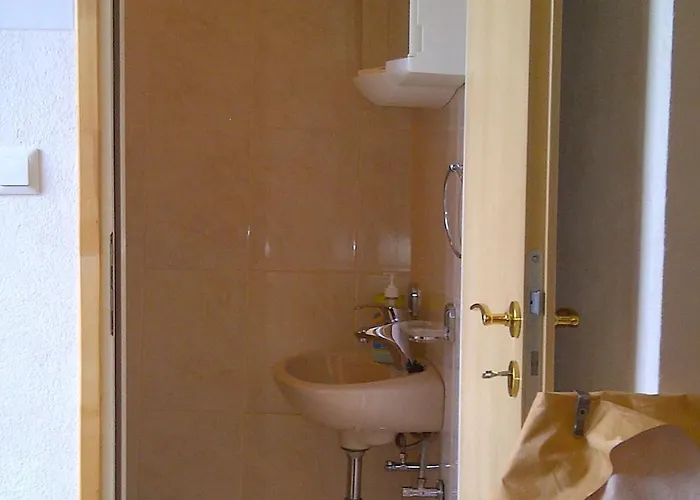 Seaside Family Friendly House With A Swimming Pool Cove Pribinja, Hvar - 15324 * Hvar Town