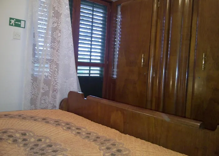 Seaside Family Friendly House With A Swimming Pool Cove Pribinja, Hvar - 15324 Holiday home Hvar Town